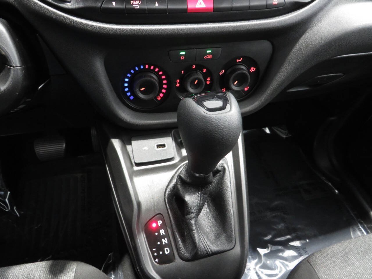 Used 2022 RAM ProMaster City Tradesman w/ Window Group 04 FWD image 18