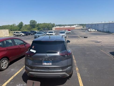 Used 2021 Nissan Rogue SV AWD/4WD image 5