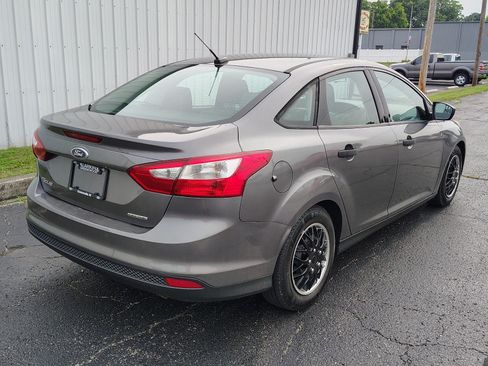 Used 2014 Ford Focus S FWD image 5