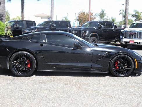 Used 2015 Chevrolet Corvette Stingray Coupe RWD image 10