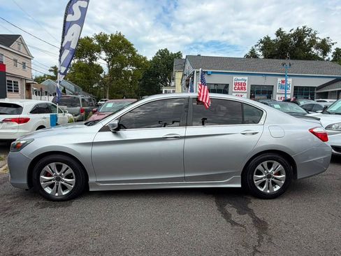 Used 2015 Honda Accord LX image 10