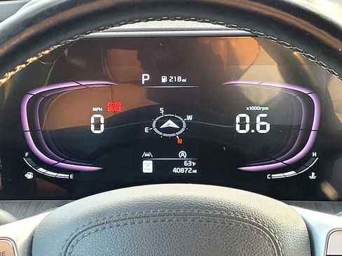 Used 2023 Kia Telluride EX image 28