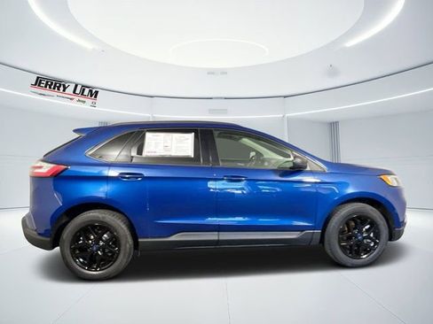 Used 2022 Ford Edge SE AWD/4WD image 2