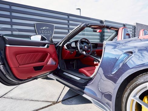 Used 2021 Porsche 911 Turbo S image 27