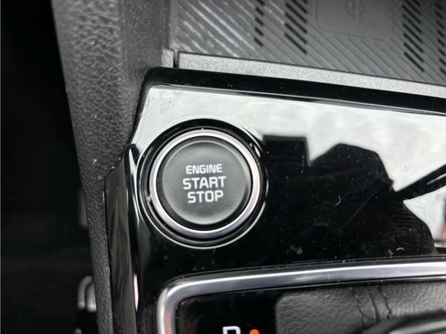 Used 2024 Kia Sportage X-Line image 13