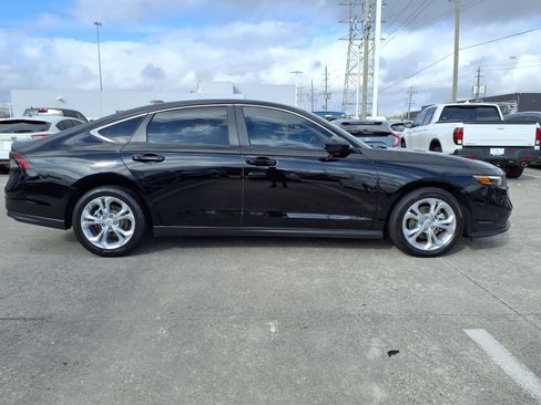Used 2023 Honda Accord LX image 24