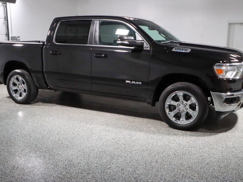 Used 2022 RAM 1500 Big Horn AWD/4WD image 6