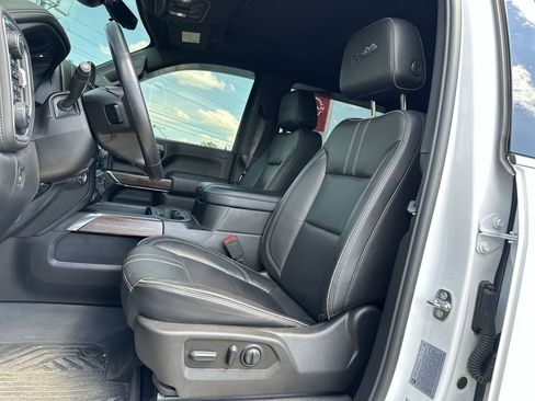 Used 2022 Chevrolet Silverado 2500 High Country w/ Z71 Off-Road Package AWD/4WD image 17