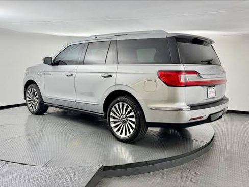 Used 2018 Lincoln Navigator Reserve AWD/4WD image 6