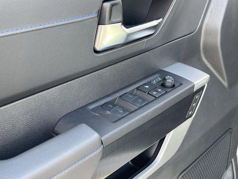 New 2025 Toyota Tundra Platinum image 10