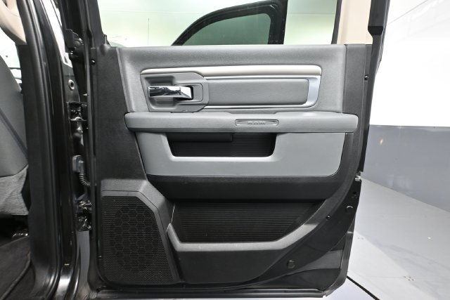 Used 2018 RAM 1500 Big Horn AWD/4WD image 30