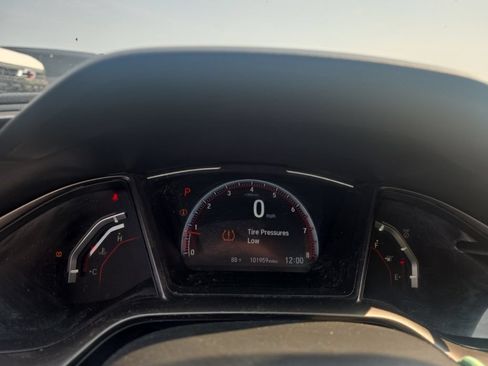 Used 2020 Honda Civic Sport Touring image 9
