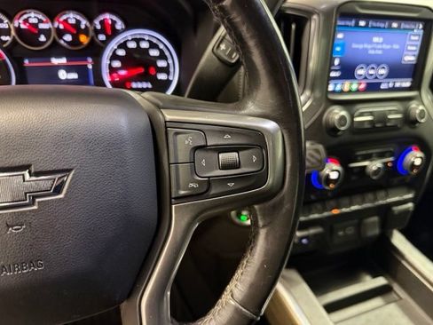 Used 2019 Chevrolet Silverado 1500 RST AWD/4WD image 15