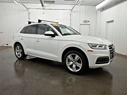 Used 2018 Audi Q5 2.0T Premium Plus w/ Premium Plus Package image 2