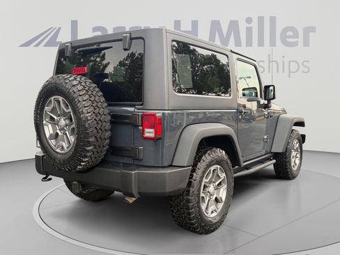 Used 2016 Jeep Wrangler Rubicon w/ Power Convenience Group AWD/4WD image 5