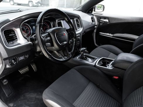 Used 2021 Dodge Charger Scat Pack RWD image 3