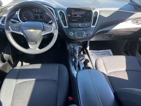 Used 2024 Chevrolet Malibu LT FWD image 11