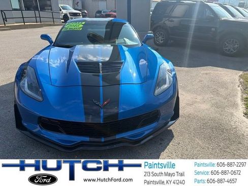 Used 2015 Chevrolet Corvette Z06 w/ Z07 Performance Package RWD image 2
