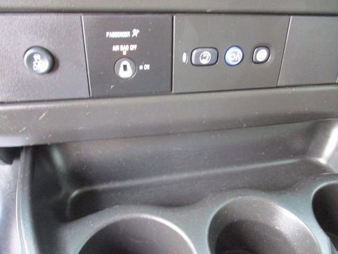 Used 2021 Chevrolet Express 2500 Extended w/ Driver Convenience Package RWD image 19