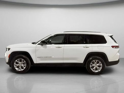 Used 2023 Jeep Grand Cherokee L Limited AWD/4WD image 7