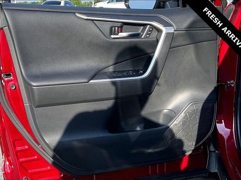 Used 2020 Toyota RAV4 Limited w/ Limited Grade Weather Package AWD/4WD image 19
