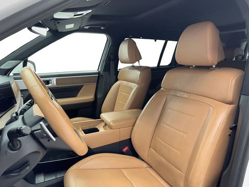 Used 2025 Hyundai Santa Fe Limited image 13