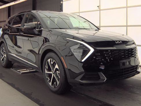 Used 2025 Kia Sportage EX image 1