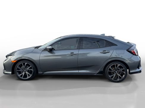 Used 2019 Honda Civic Sport image 2