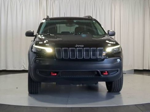 Used 2020 Jeep Cherokee Trailhawk w/ Cold Weather Group AWD/4WD image 3