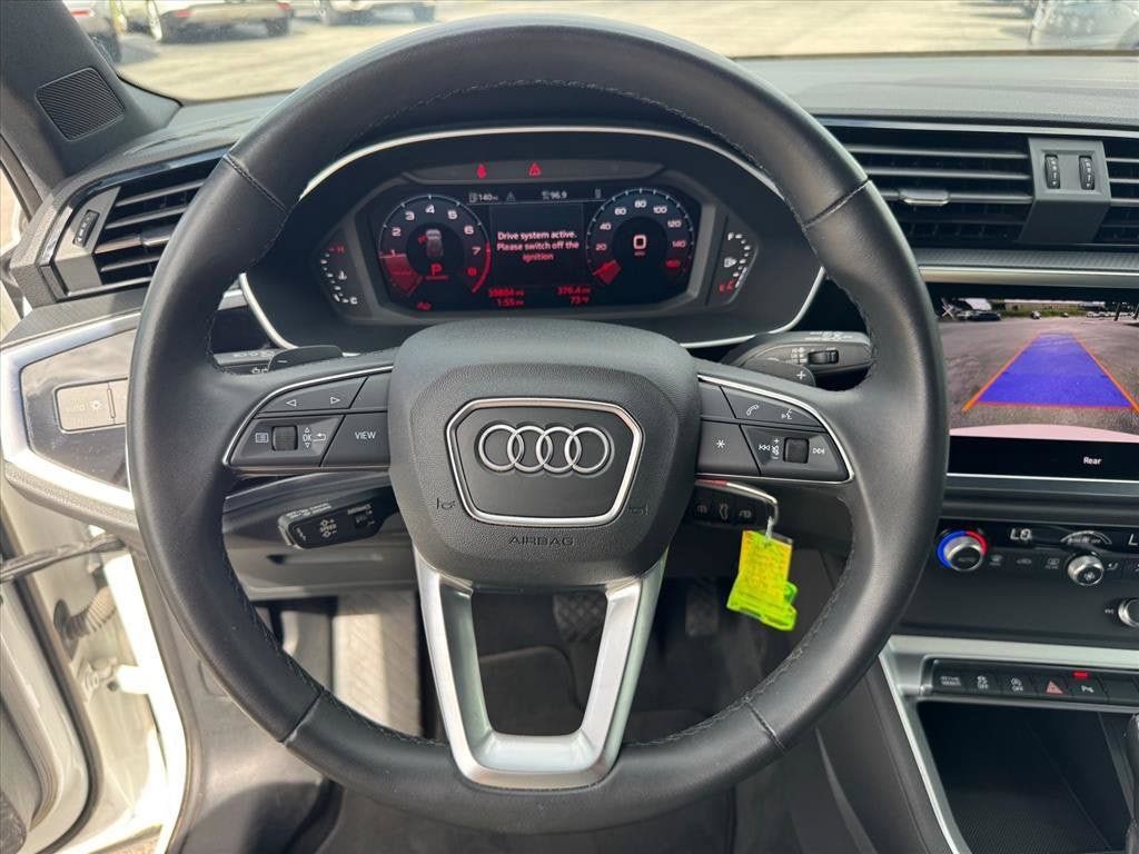 Used 2025 Audi Q3 2.0T Premium AWD/4WD image 23