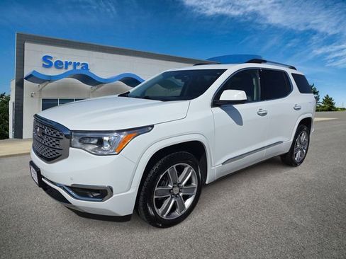 Used 2019 GMC Acadia Denali w/ Technology Package AWD/4WD image 1