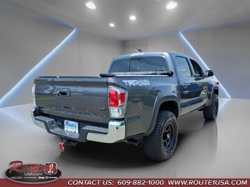 Used 2023 Toyota Tacoma TRD Off-Road AWD/4WD image 3