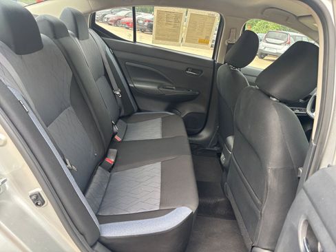 Used 2025 Nissan Versa SV FWD image 23