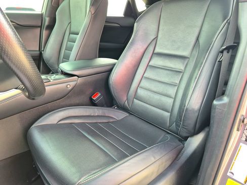 Used 2021 Lexus NX 300 F Sport w/ F Sport Premium Package FWD image 14