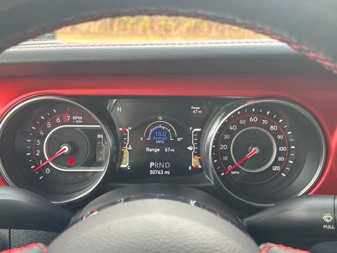 Used 2021 Jeep Gladiator Rubicon image 22