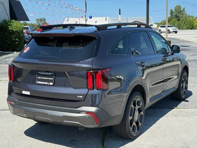 Certified 2025 Kia Sorento SX Prestige w/ Sage Leather Package AWD/4WD image 7