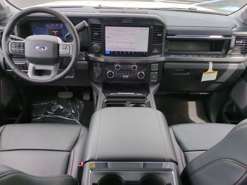 New 2026 Ford F350 Lariat w/ Black Appearance Package image 15