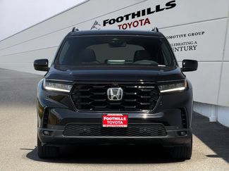 Used 2025 Honda Pilot Black Edition video 2