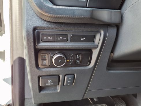 Used 2024 Ford F150 Lariat w/ Equipment Group 502A High AWD/4WD image 27
