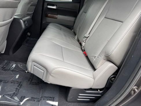 Used 2013 Toyota Tundra Limited w/ Memory Pkg AWD/4WD image 11
