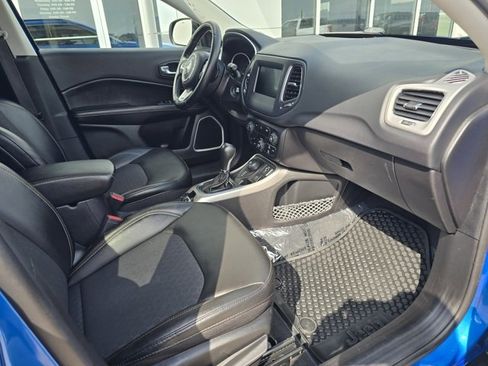 Used 2020 Jeep Compass Latitude w/ Popular Equipment Group image 28