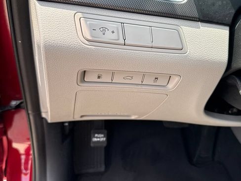 Used 2016 Hyundai Sonata Sport w/ Option Group 1V FWD image 10
