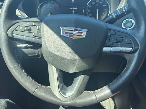 Used 2023 Cadillac XT4 Premium Luxury AWD/4WD image 12