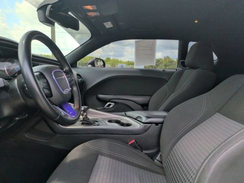 Used 2021 Dodge Challenger SXT RWD image 15