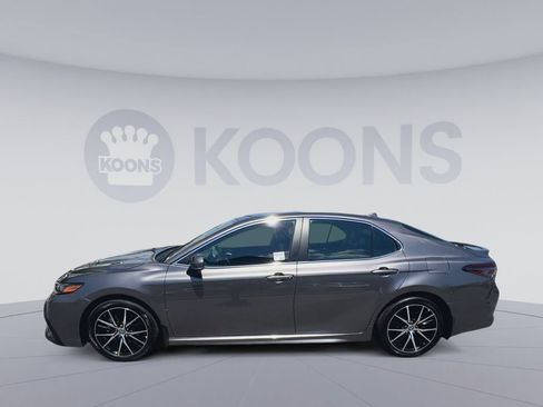 Used 2023 Toyota Camry SE w/ Cold Weather Package AWD/4WD image 7