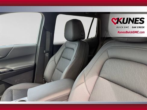 Used 2025 Chevrolet Equinox LT w/ Convenience Package II AWD/4WD image 23