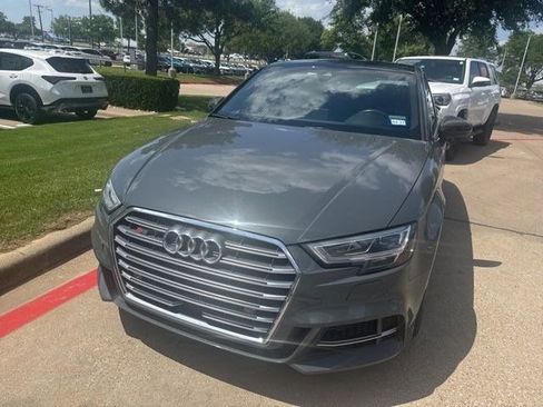 Used 2017 Audi S3 Prestige AWD/4WD image 2