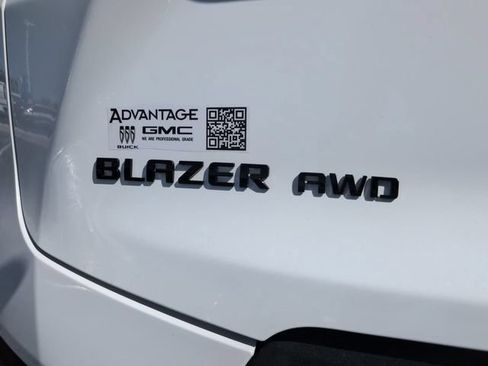 Used 2023 Chevrolet Blazer LT w/ Convenience Package AWD/4WD image 8