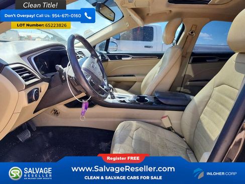 Used 2014 Ford Fusion SE FWD image 9