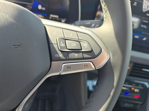 New 2026 Volkswagen Jetta SE FWD image 31